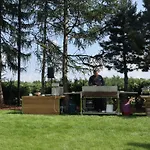 Hotel Cicha Woda Nieporęt