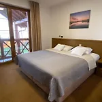 Hotel Cicha Woda 3*
